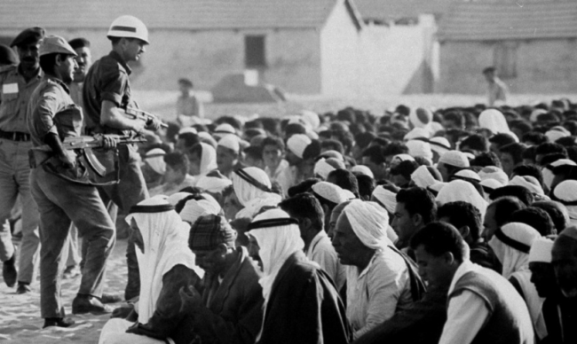 طردوا الفلسطينيين من منازلهم وصادروا ممتلكاتهم.. ما هي سياسة النهب الإسرائيلية المستمرة منذ 1948؟