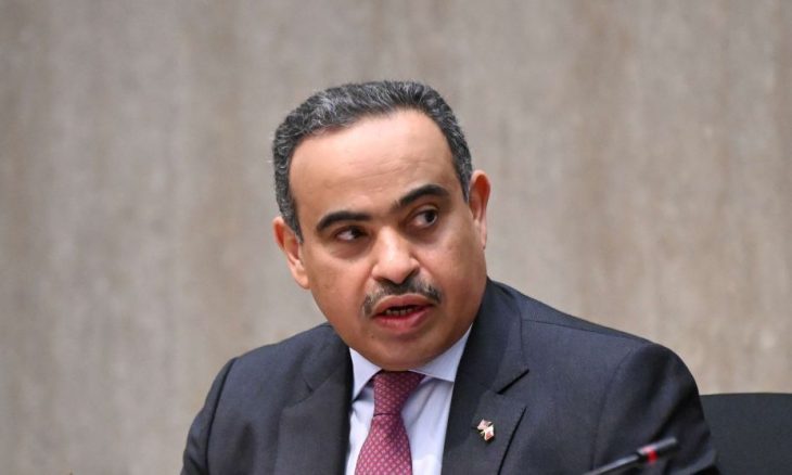 وزير المالية القطري علي الكواري