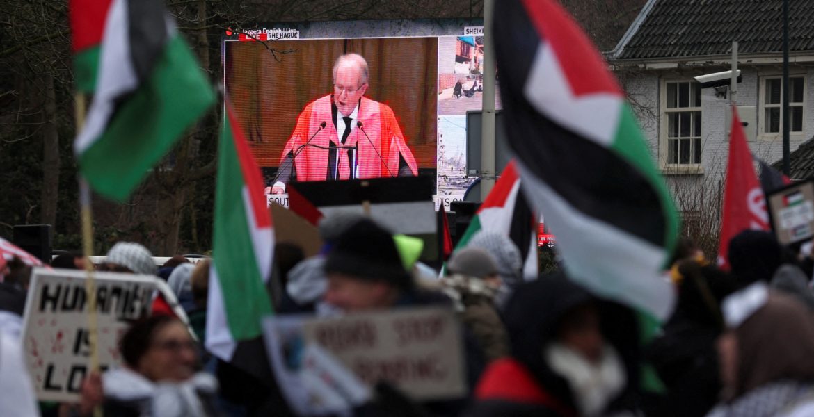 فلسطين فرنسا الاحتلال غزة - النضال القانوني ضد أقوياء العالم