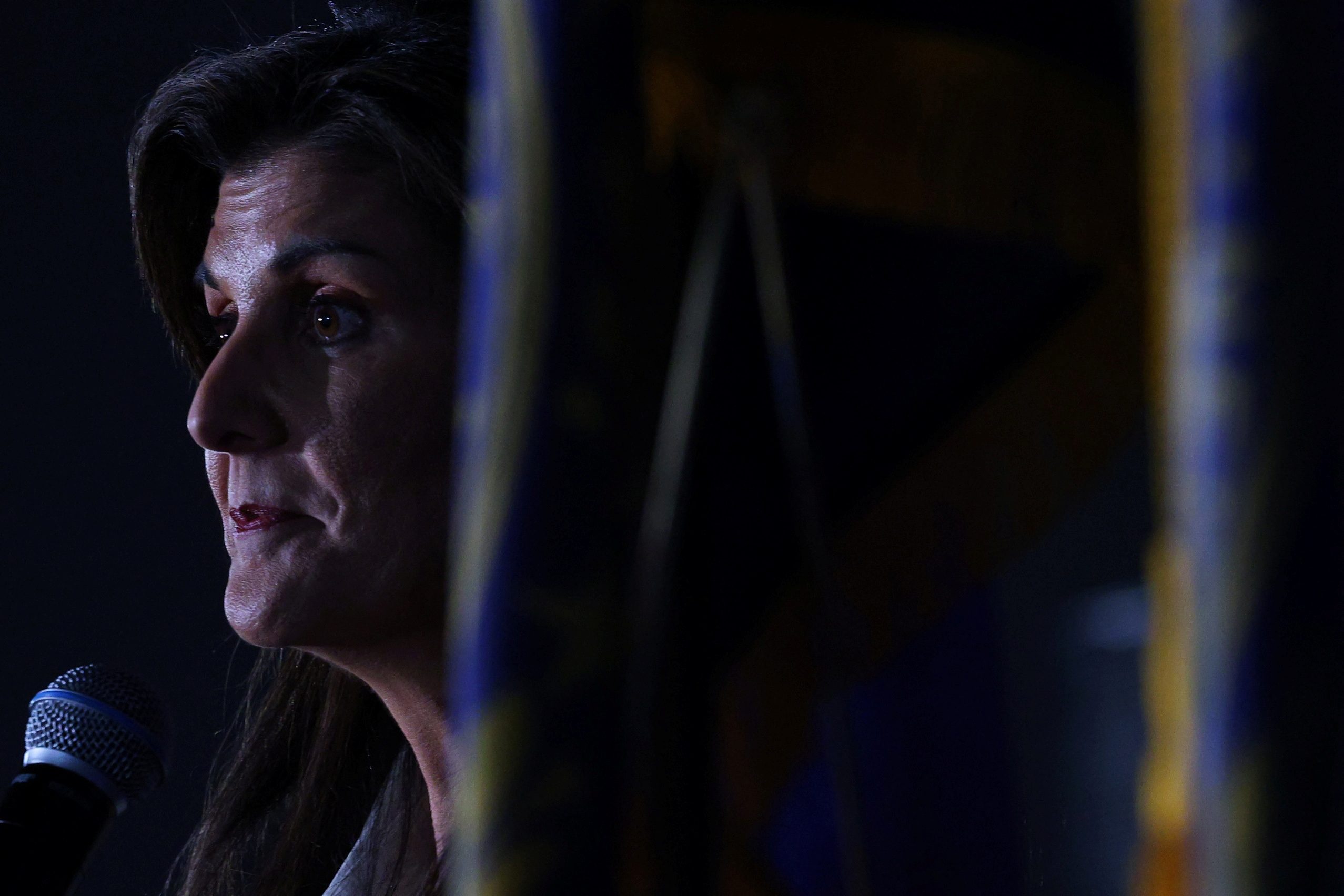 نيكي هيلي تنافس ترامب في الحزب الجمهوري