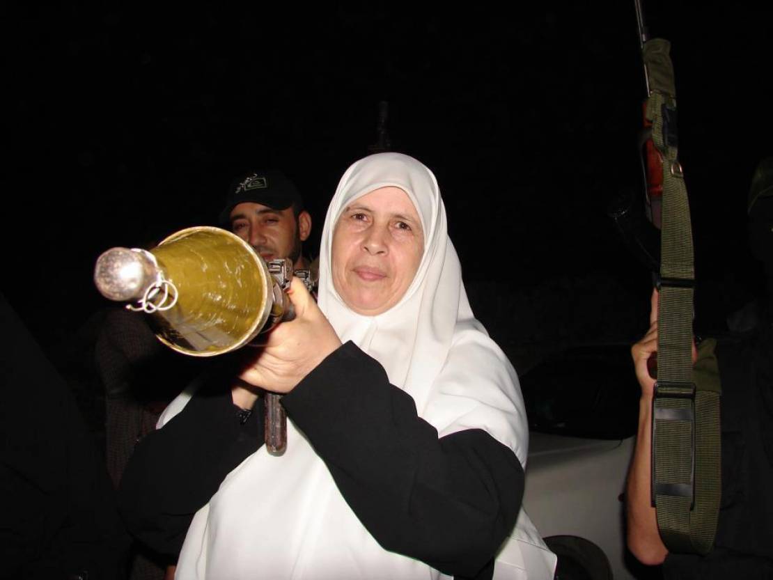 خنساوات فلسطين