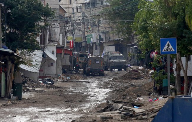 الاحتلال يسعى لإفقار الضفة.. نيويورك تايمز: إجراءات إسرائيل تسببت بتفاقم الاقتصاد المنهار هناك