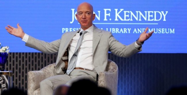 “أوكسفام”: أغنى 5 رجال في العالم ضاعفوا ثرواتهم خلال 3 سنوات فقط..  و60% بالعالم يزدادون فقراً