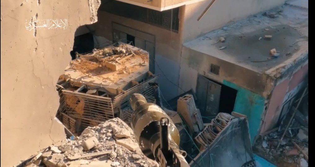 القسام تستهدف آليات الاحتلال في شوارع خان يونس