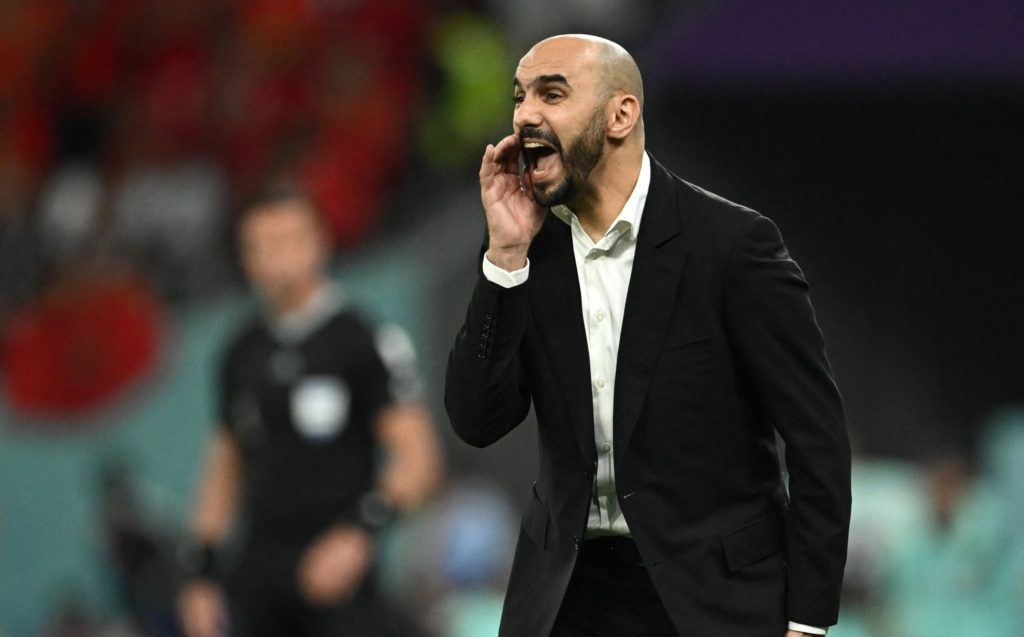 وليد الركراكي يثير الجدل قبل مباراة المغرب وجنوب أفريقيا (رويترز)