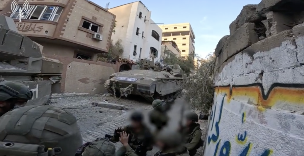 الفرقة 98 انسحبت من خان يونس