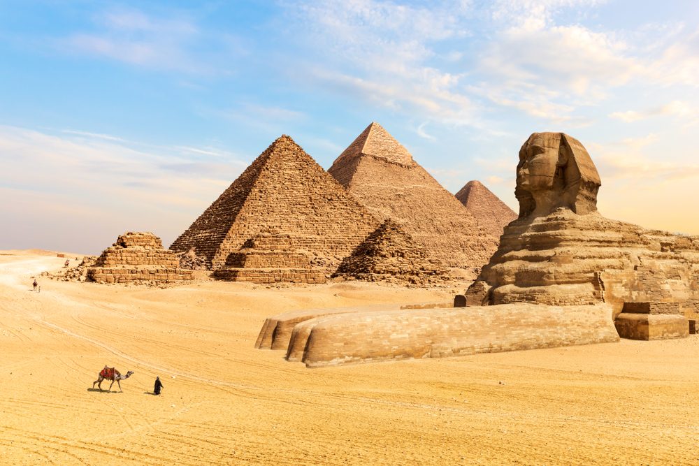 أثار وسم تبليط الهرم جدلاً واسعاً - shutterstock