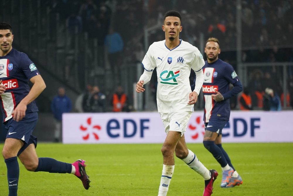 عز الدين أوناحي لاعب مارسيليا الفرنسي - ShutterStock