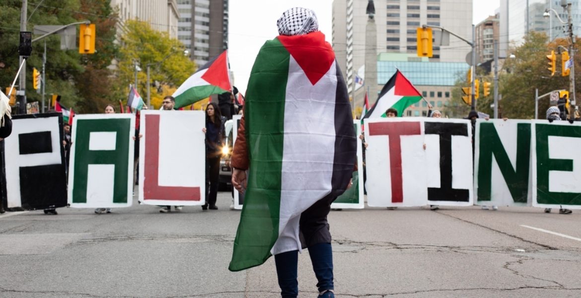 مجموعة إسرائيلية تلاحق المحتوى الداعم لفلسطين على مواقع التواصل.. تستخدم وسائل سرية وغير رسمية لحذف المنشورات