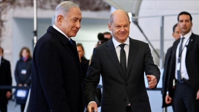 رويترز: ألمانيا توقف تصدير أسلحة جديدة لإسرائيل 