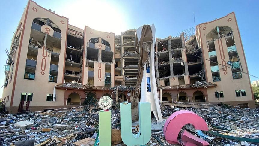 الدمار في الجامعة الإسلامية في غزة
