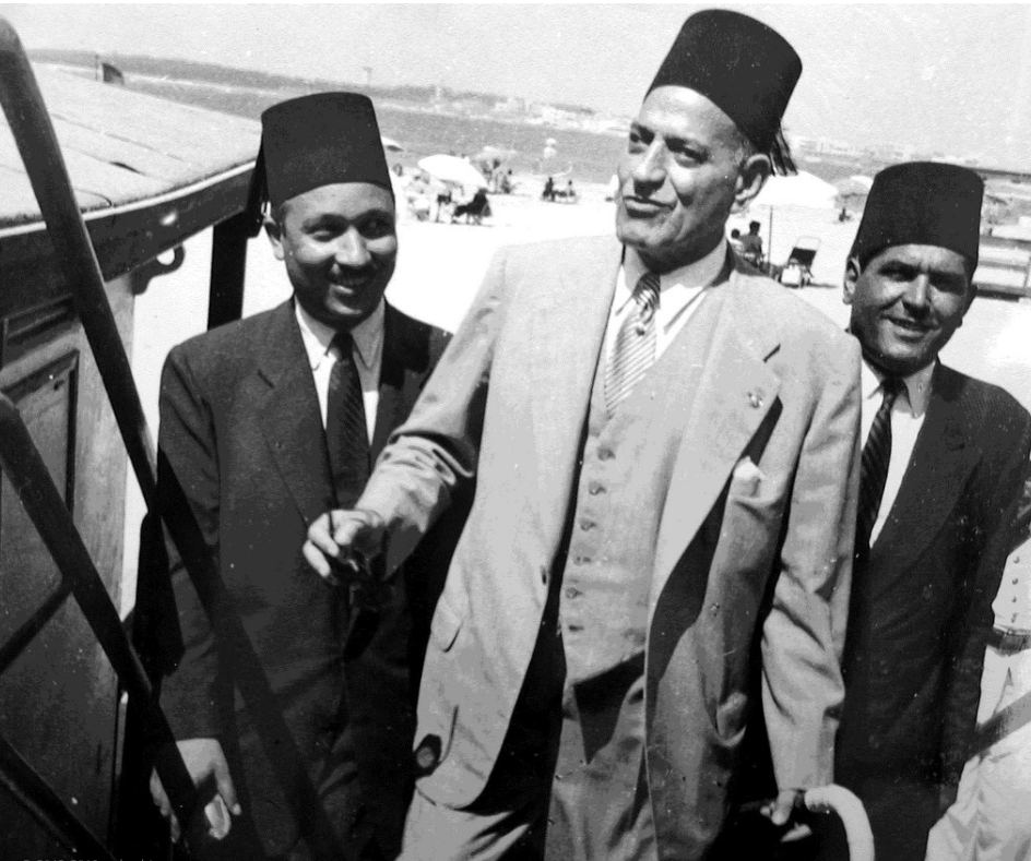 يعتبر قرار النحاس باشا إلغاء اتفاقية 1936 هي مقدمة لأحداث يوم 25 يناير