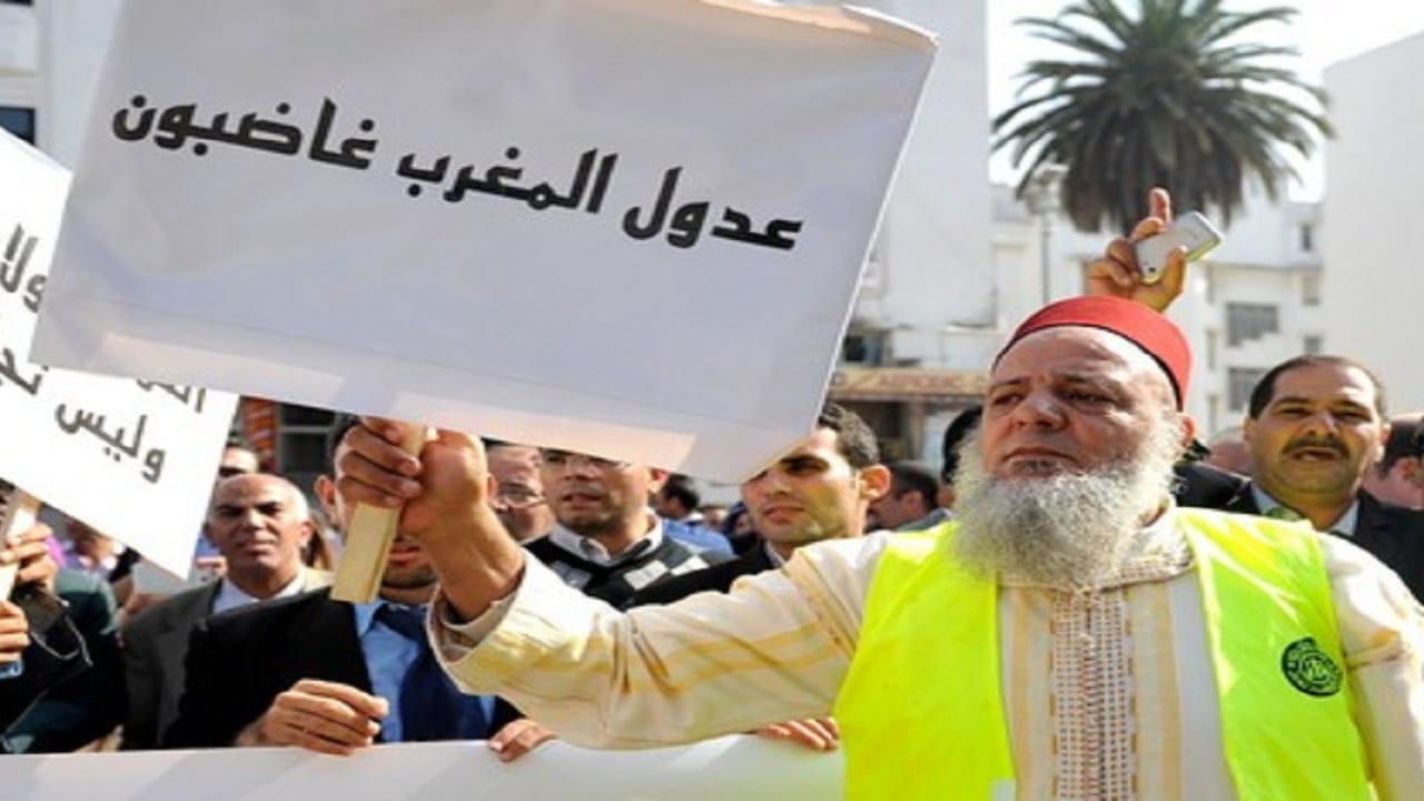 يخوض العدول إضراباً عن العمل بسبب قرارات وزارة العدل (عضو المكتب التنفيذي للهيئة)