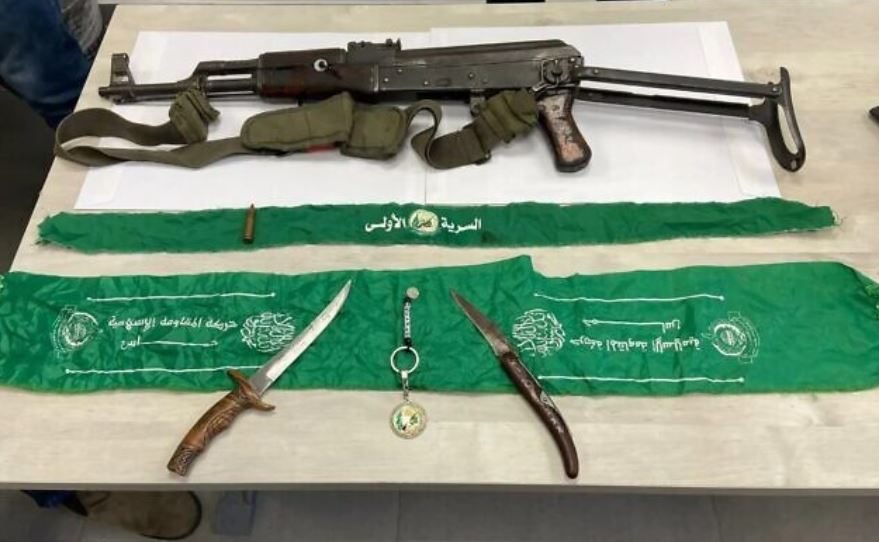 الاسلحة المسروقة وفق شرطة الاحتلال