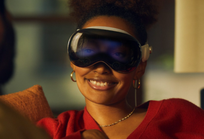  يمكّنك من مشاهدة فيديوهات تيك توك في اماكن لا تتوقعها.. تطبيق جديد لتيك توك ينضم إلى “أبل فيجن برو”