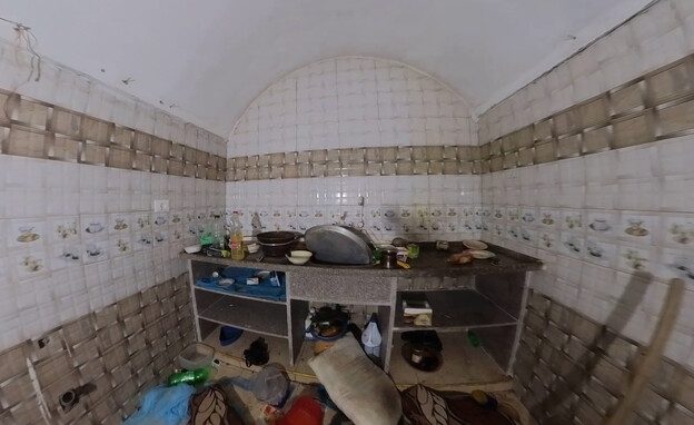الأنفاق الاستراتيجية أسفل قطاع غزة مدينة حقيقية/القناة 12