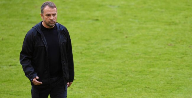 من سحق برشلونة إلى إحياء أسطورتها.. هل يكون هانزي فليك منقذ النادي الكتالوني؟