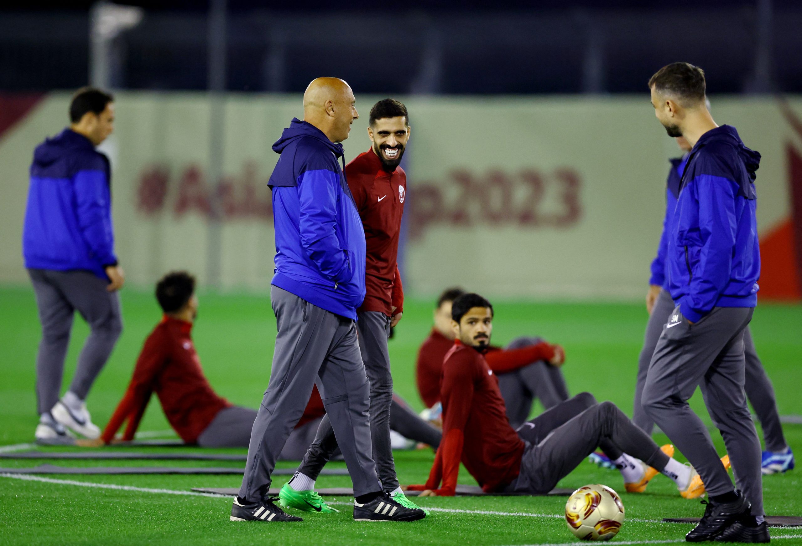 مباراة قطر والأردن ستقام في لوسيل بنهائي عربي خالص لكأس آسيا 2023 - رويترز