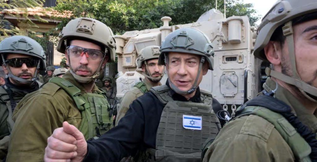 إسرائيل تطلق النار على قدميها