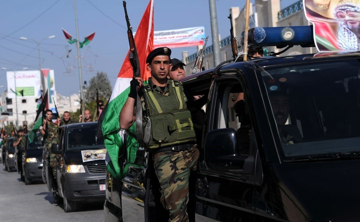 عناصر أمنية تابعة للسلطة الفلسطينية في الضفة الغربية٬ أرشيفية/ رويترز