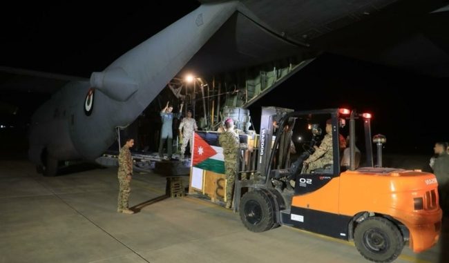 المساعدات الأردنية تسقط فوق إسرائيل بدلاً من غزة! بيان لجيش الاحتلال يكشف تفاصيل ما حدث