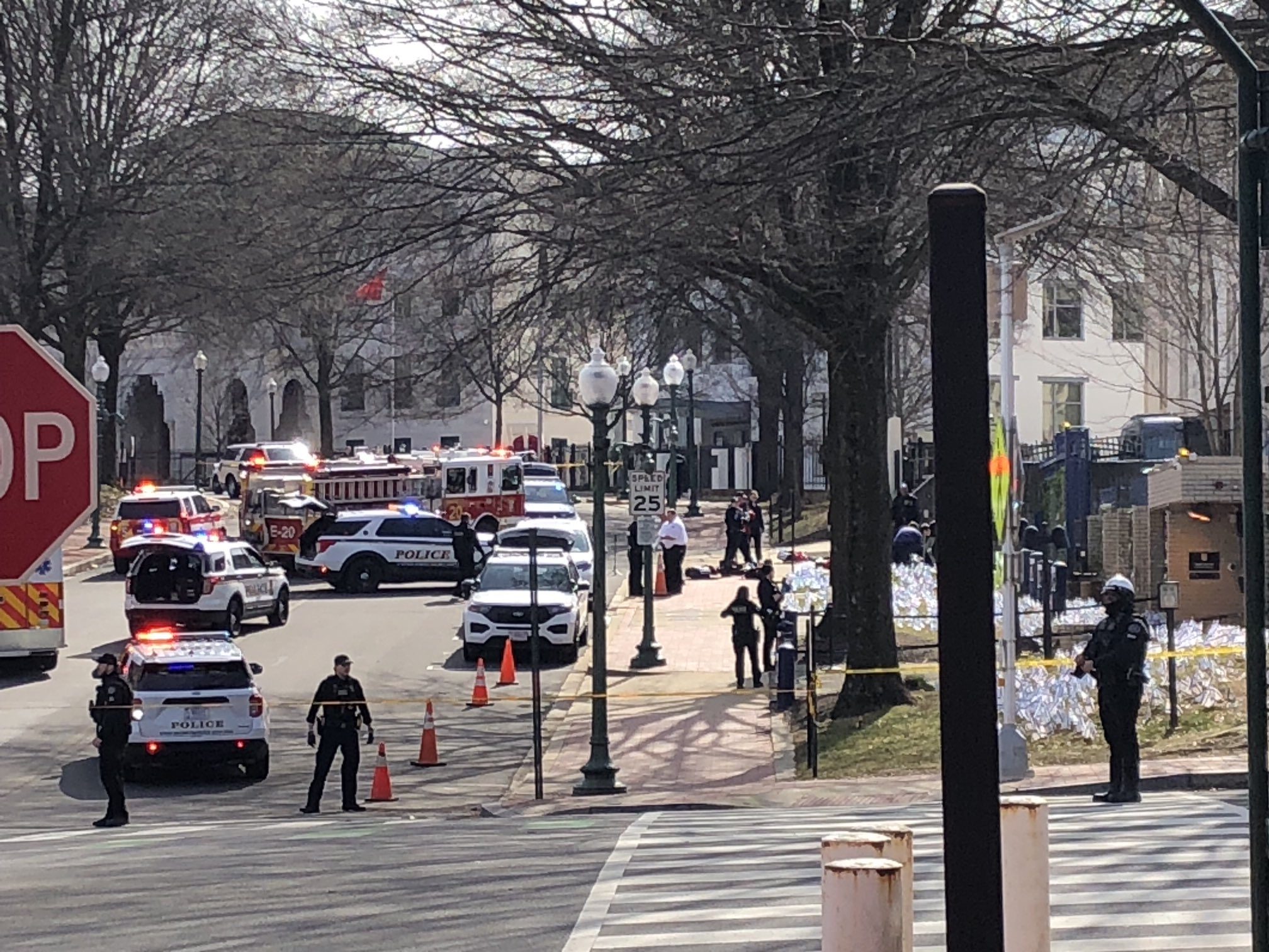 وفاة العسكري الأمريكي الذي أضرم النار في جسده أمام سفارة إسرائيل