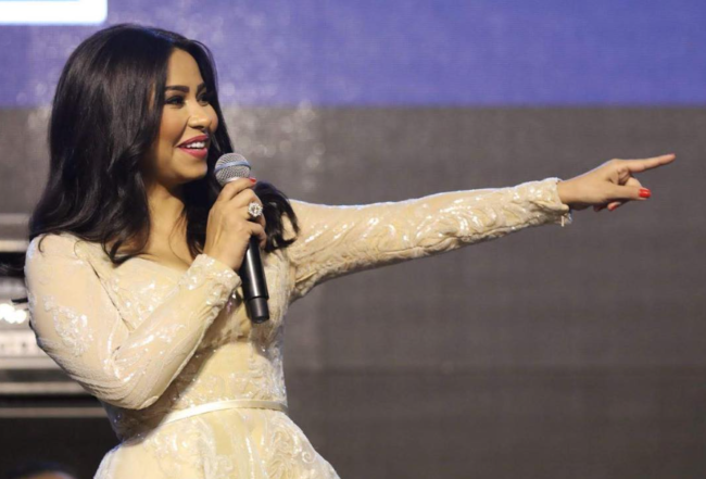 شيرين عبد الوهاب تغني “كدابة” لحسام حبيب والجمهور يعلق: هل تحتفل بحذف الأغنية؟