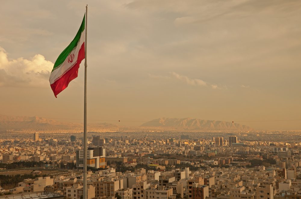 إيران
