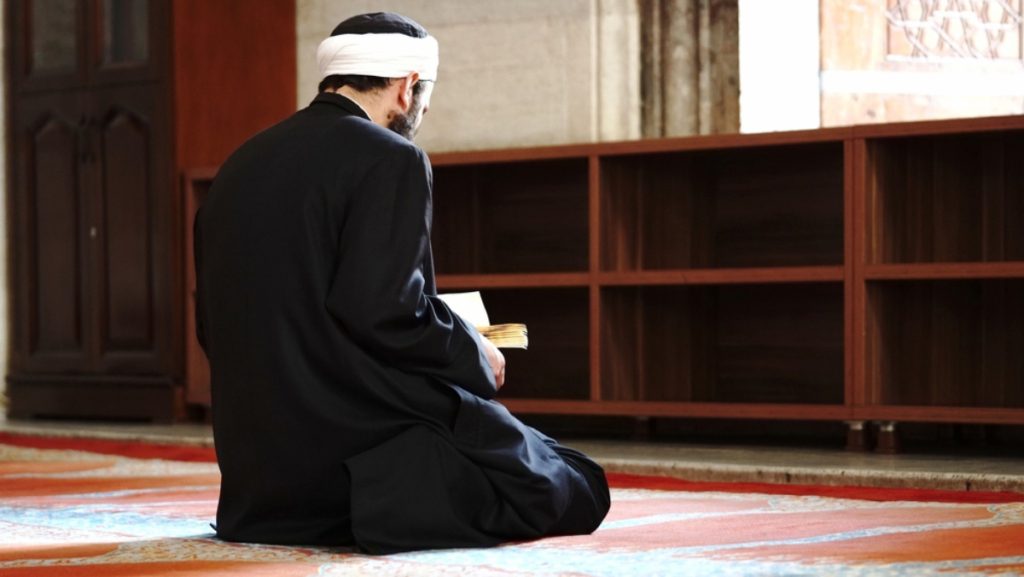 ما دور علماء المسلمين