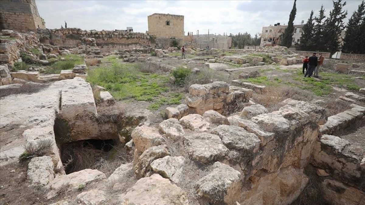 تزوير إسرائيل لتاريخ فلسطين