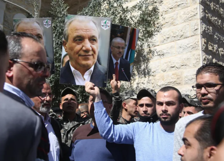 إدارة معبر رفح