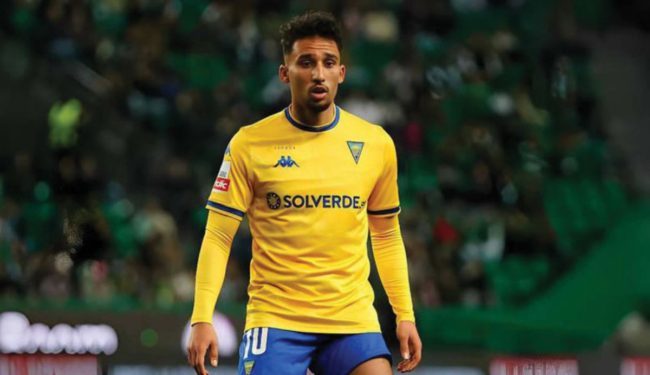 رغم أنه نشأ بفرنسا وتألق بالبرتغال.. لماذا فضّل رفيق غيتان اللعب مع الجزائر بدل المغرب؟