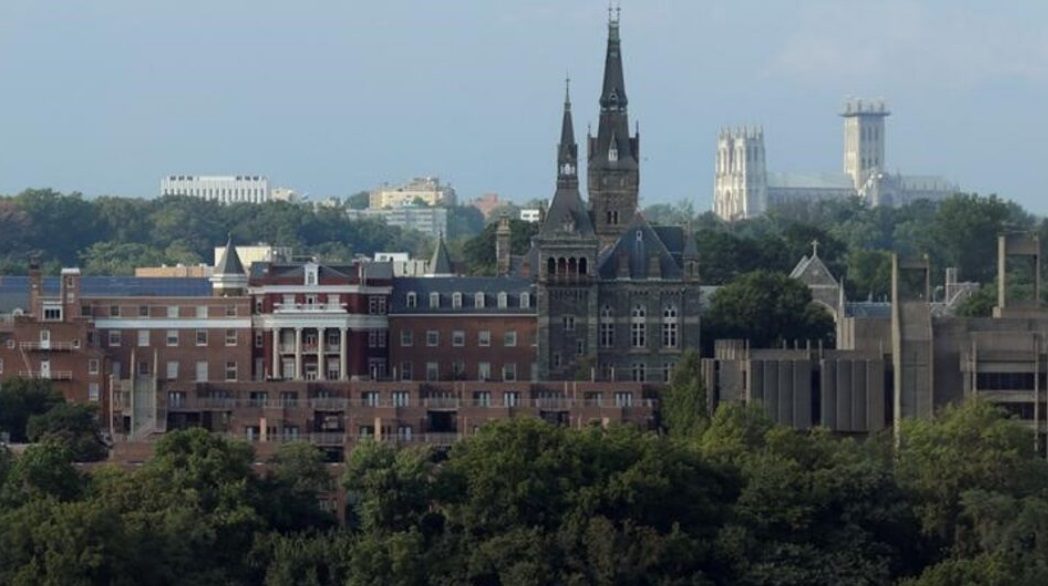 دعوى ضد جامعة أمريكية.. تتهمها بنشر معلومات مضللة تربط بين أكاديميين وجماعة الإخوان، وهذا دور الإمارات