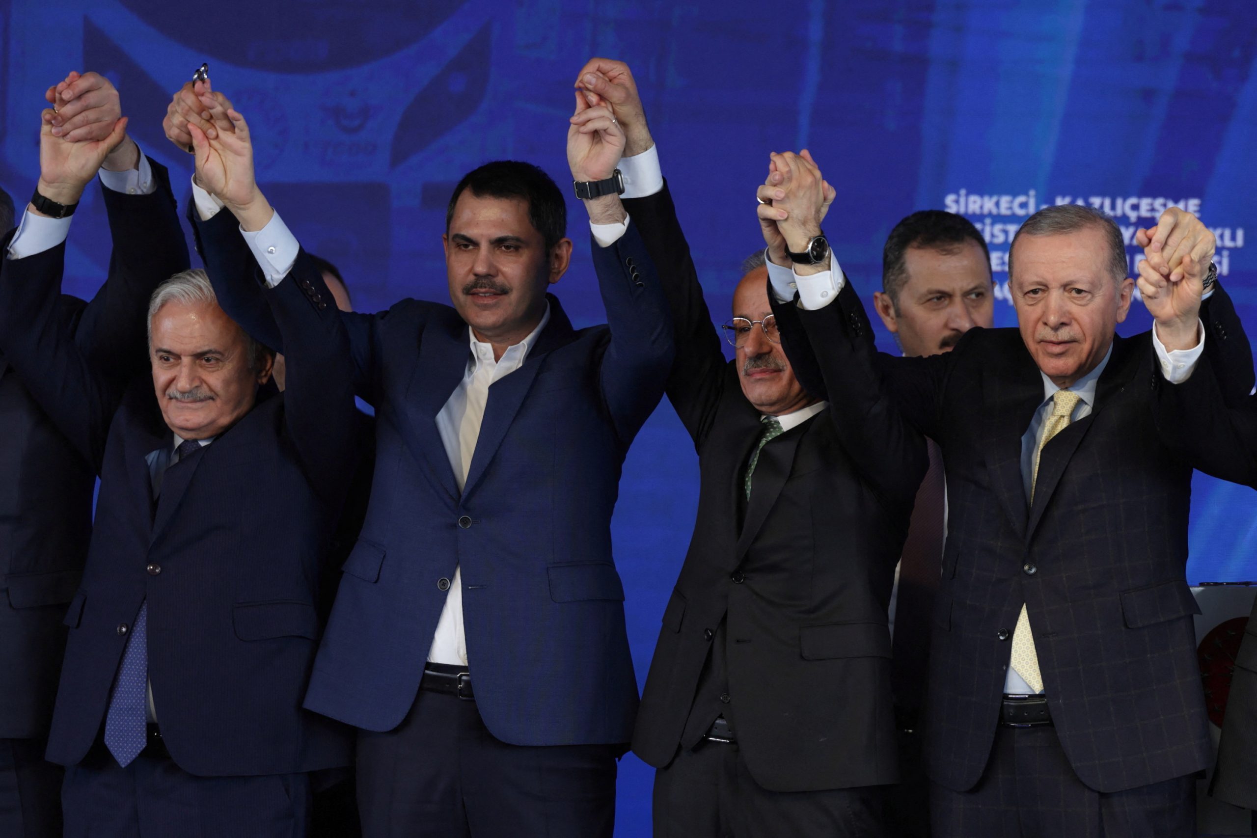 الانتخابات البلدية التركية محتدمة في إسطنبول وأنقرة - رويترز