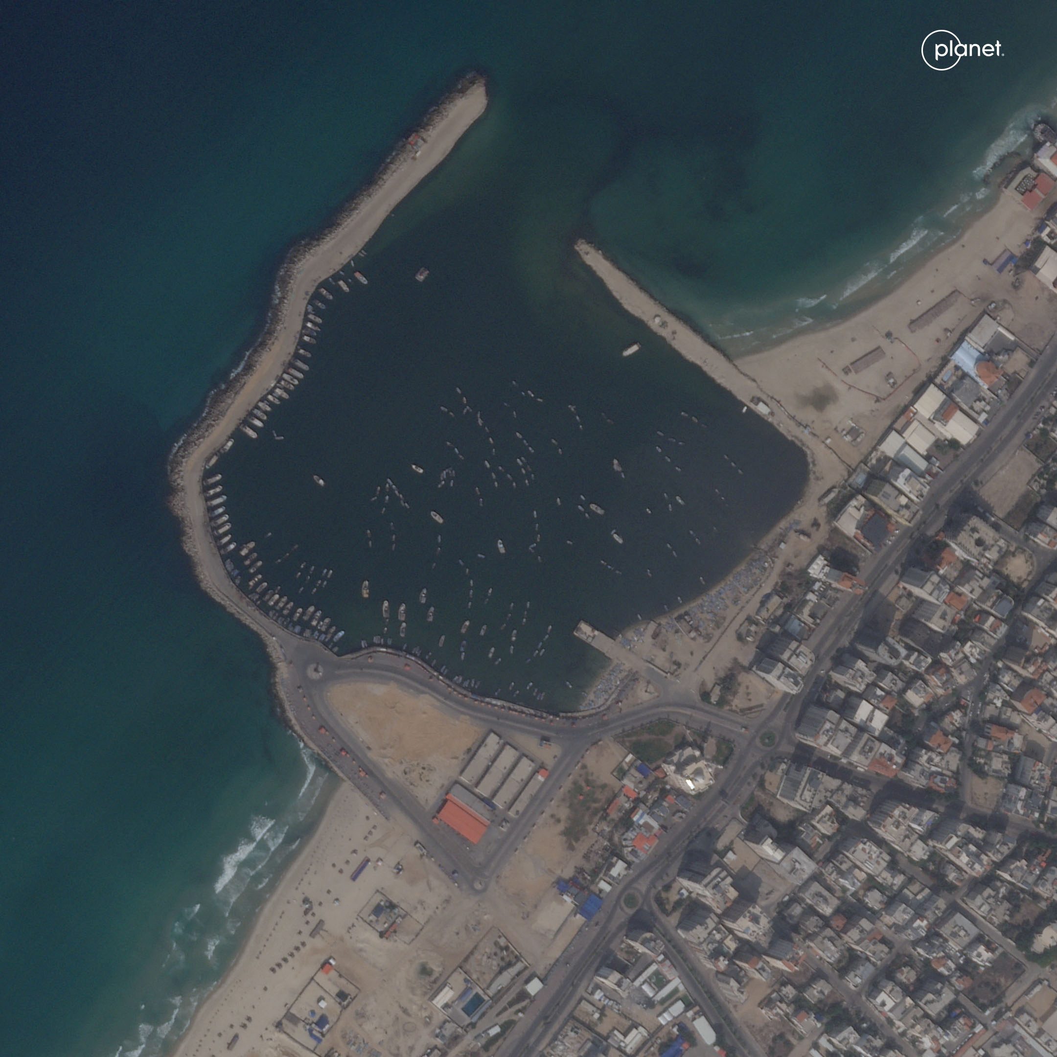 بريطانيا قد تنشر قوات على الأرض