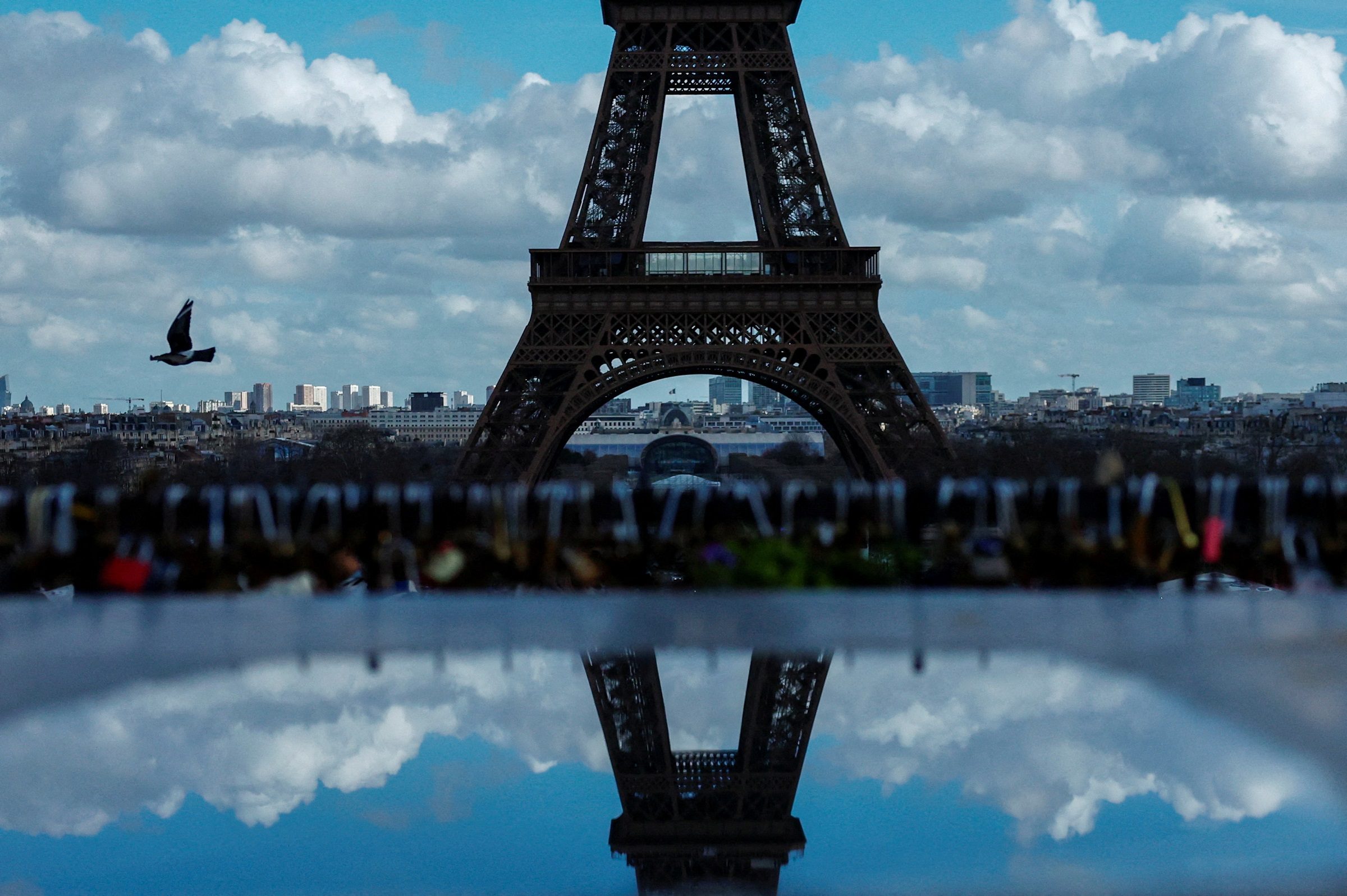 نقل المهاجرين من باريس