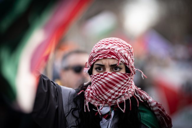 بين شرق أوروبا والشرق الأوسط.. كيف يرانا الغرب؟