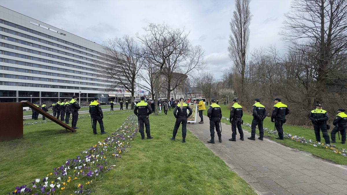 مظاهرات حاشدة في مدن وعواصم أوروبية دعماً لغزة.. وهولندا تمنع وقفة أمام السفارة الإسرائيلية (صور)
