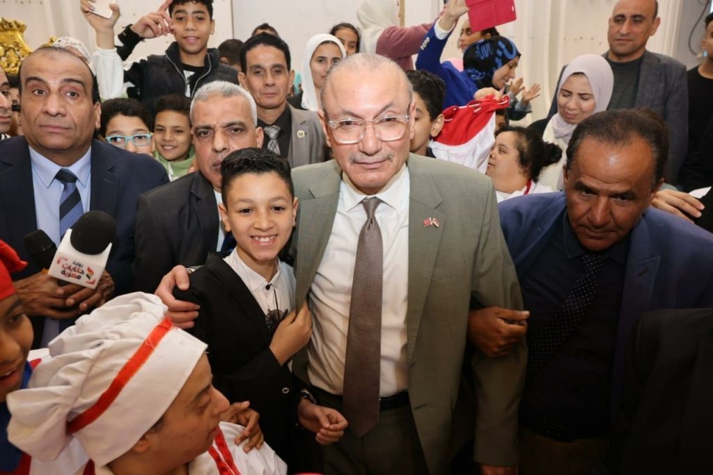 السفير التركي في القاهرة صالح موطلو شن في حفل إفطار نظمته السفارة التركية بالقاهرة بالتعاون مع جمعية الوفاء للتنمية والتضامن- الأناضول