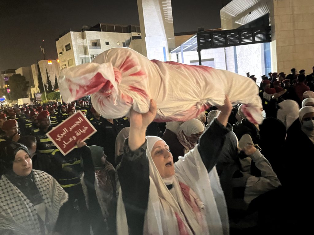 عودة مظاهرات الأردن