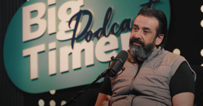 أحداثه مختلفة عن الجزأين السابقين.. كريم عبد العزيز يكشف عن كواليس الجزء الثالث من “فيلم الفيل الأزرق”