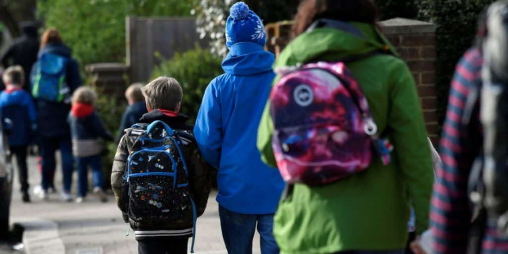 مقاضاة مدرسة في أمريكا