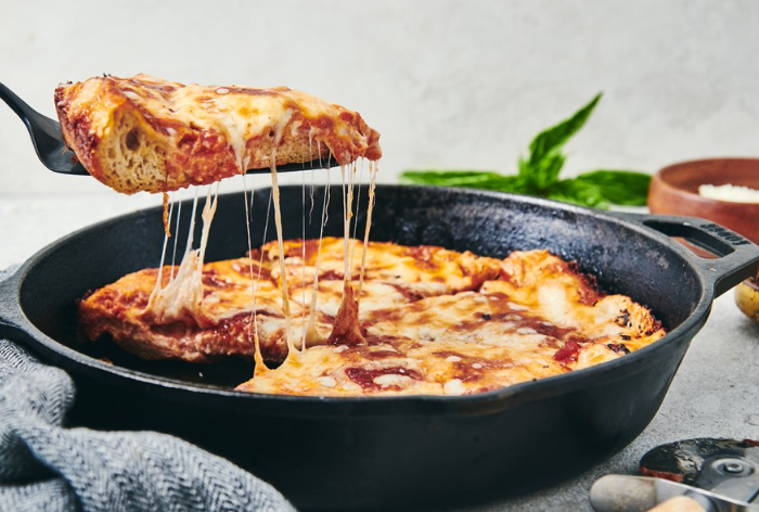 بيتزا المقلاة