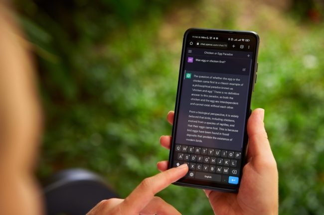 قبل أن تدفع الاشتراك للنسخة الأعلى.. هل تعرف الفرق بين ChatGPT-4 وChatGPT-3.5؟ 