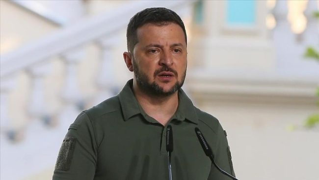 زيلينسكي يخشى هجوماً واسع النطاق في أوكرانيا.. اتهم الدول الغربية بمنعه استخدام أسلحتها لضرب روسيا