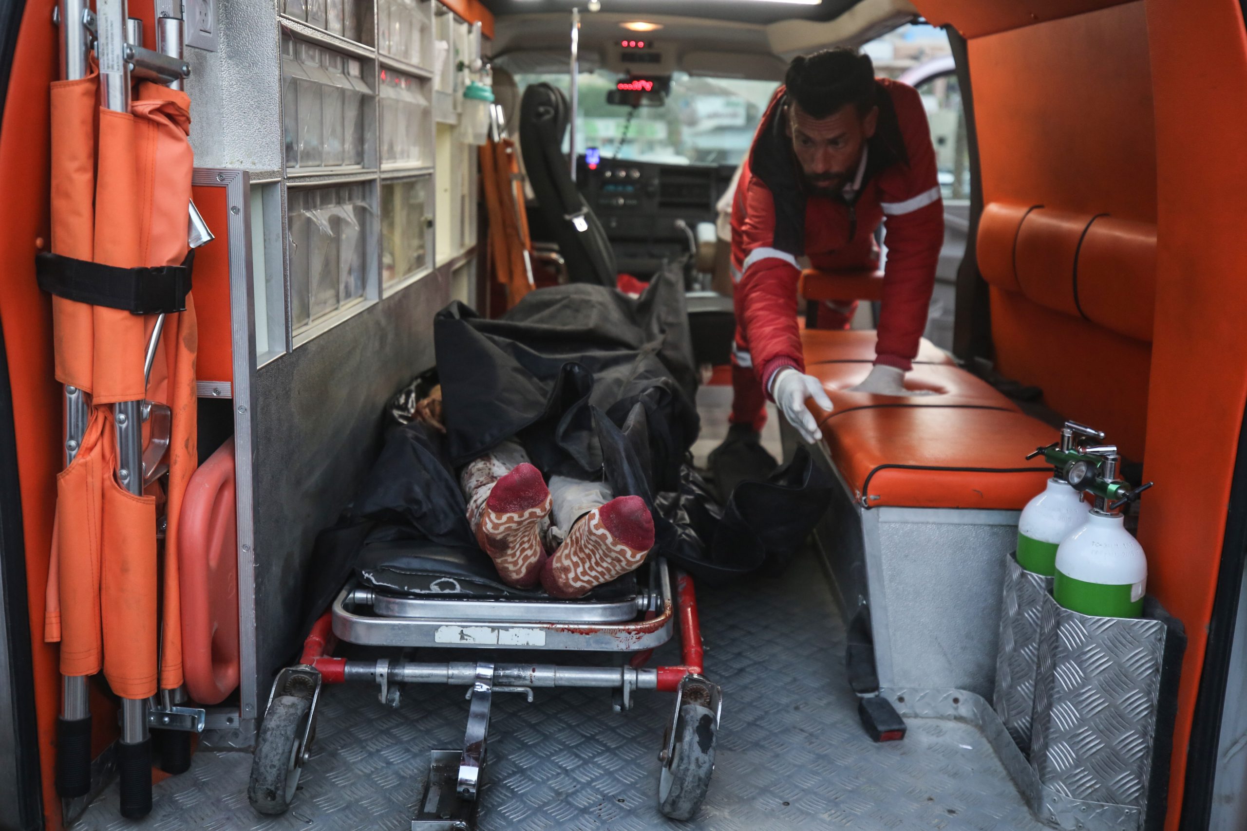 غضب لقتل 7 متطوعين بيض أكثر من مقتل 32 ألف فلسطيني.. هكذا ميز الغرب تاريخياً بين ضحايا المذابح حسب عرقهم