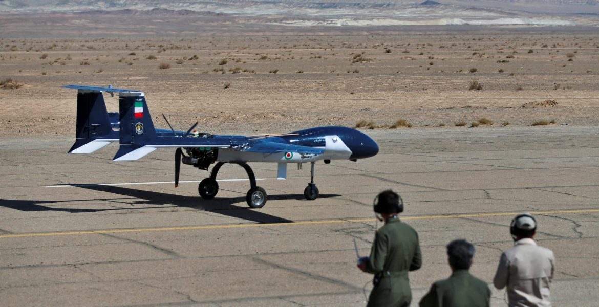 صحيفة إسرائيلية: “الموساد” حاول تنفيذ 3 هجمات داخل إيران بعد 7 أكتوبر.. نجح باستهداف مقاتلات إيرانية في إحداها