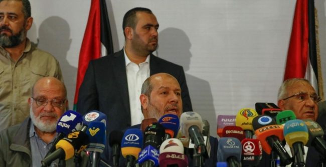 حماس تنفي اغتيال قائد “القسام”.. خليل الحية لنتنياهو: محمد الضيف يسمعك الآن ويهزأ بتصريحاتك