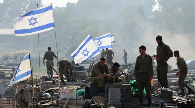 “دولة مارقة”.. 10 مشاهد ترصد كيف أهانت إسرائيل المؤسسات الدولية والقانون خلال عام من الحرب على غزة