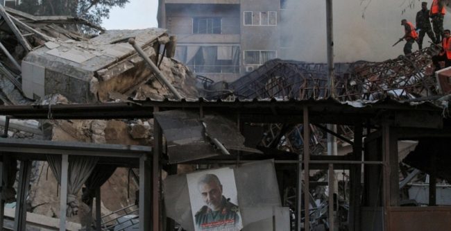 اغتيال قائد عسكري إيراني في دمشق.. ما هي تداعيات مقتل محمد رضا زاهدي على إيران؟